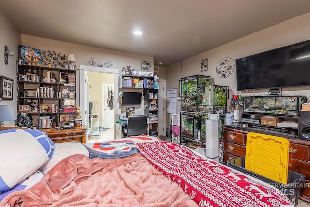 3744 S Antler Rdg, Boise, ID 83709 - bedroom featuring recessed lighting
