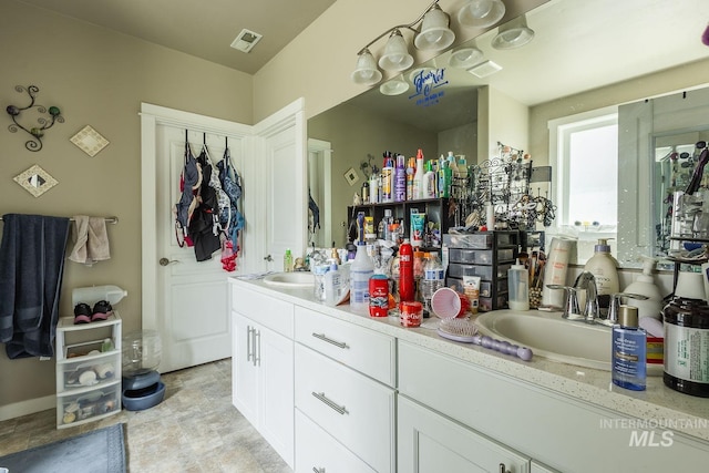 3744 S Antler Rdg, Boise, ID 83709 - full bathroom with double vanity