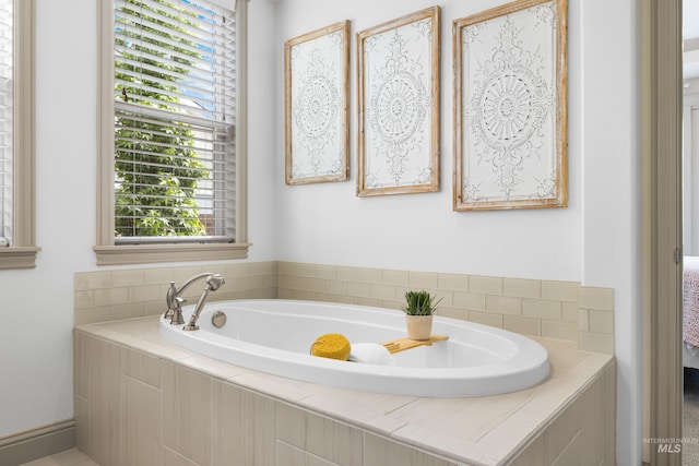 5853 W Venetian Dr, Eagle, ID 83616 - bathroom with a garden tub