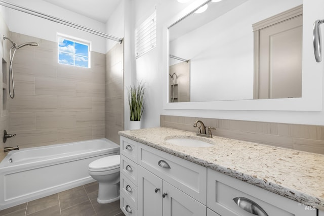 5853 W Venetian Dr, Eagle, ID 83616 - full bath featuring shower / tub combination, toilet, vanity, and tile patterned flooring
