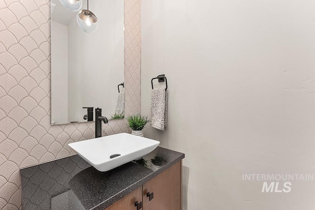 1195 N Arrano Farms Ln, Eagle, ID 83616 - bathroom with vanity