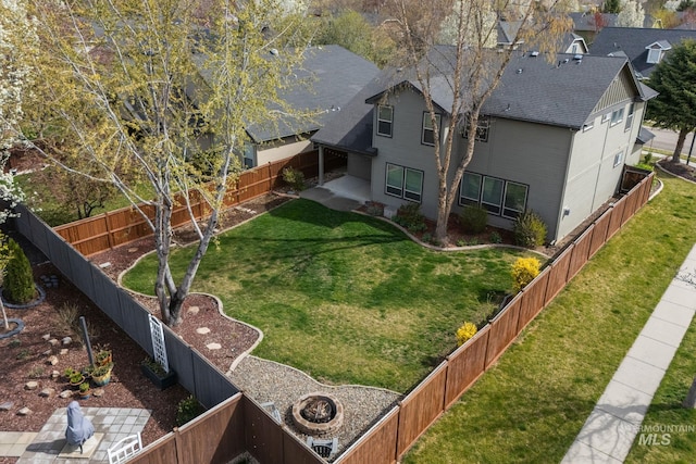 drone / aerial view featuring a residential view