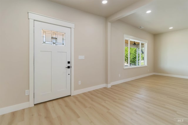 4320 SW 2nd Ave, New Plymouth, ID 83655 - entryway with light wood finished floors and recessed lighting