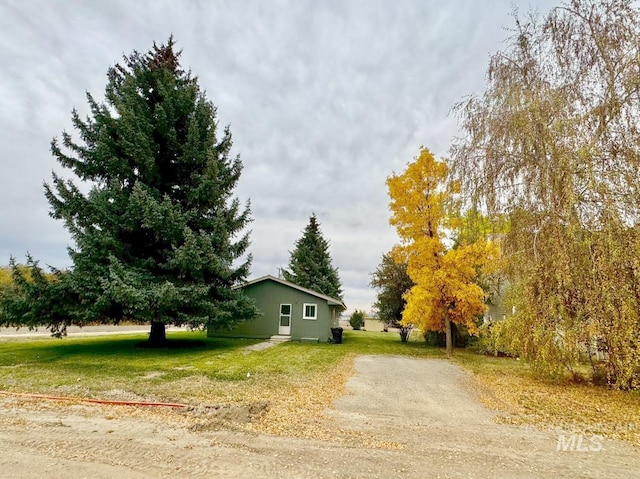 view of property exterior