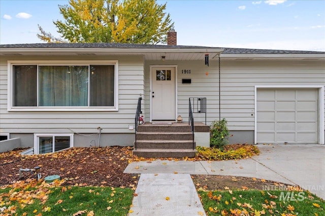 view of front facade with a garage