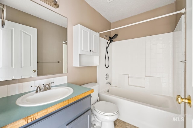 511 Bitterbrush Ave, Nampa, ID 83686 - bathroom featuring toilet, vanity, bathing tub / shower combination, and a textured ceiling