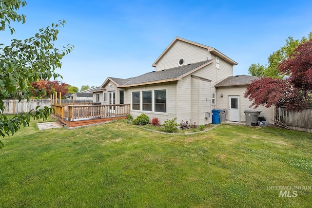 511 Bitterbrush Ave, Nampa, ID 83686 - back of house featuring a deck and a shingled roof