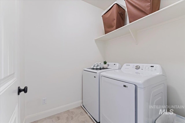 12740 S Alzano Way, Nampa, ID 83686 - laundry room with washing machine and clothes dryer and baseboards
