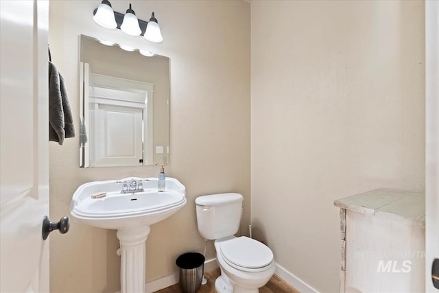 3052 N Christian Way, Meridian, ID 83646 - bathroom with toilet