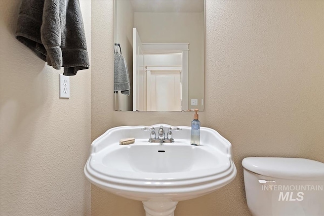3052 N Christian Way, Meridian, ID 83646 - half bath with a textured wall and toilet