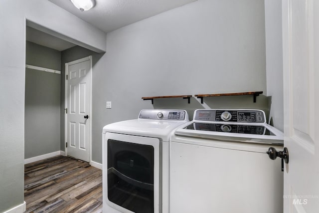 224 Paintbrush Cir, Twin Falls, ID 83301 - laundry room with washer and dryer, wood finished floors, and baseboards