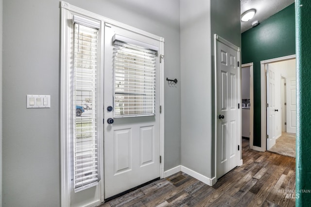 224 Paintbrush Cir, Twin Falls, ID 83301 - entryway featuring dark wood-style flooring and baseboards