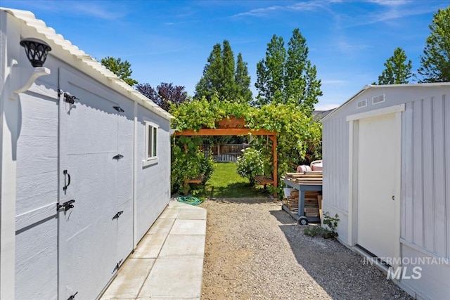 4456 N Weston Ave, Meridian, ID 83646 - view of yard