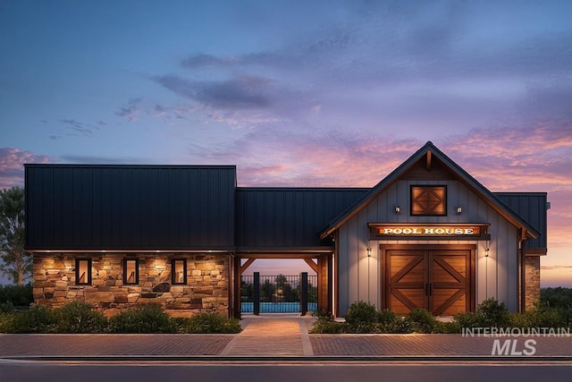 6998 S Tindaris Ave, Meridian, ID 83642 - view of property at dusk