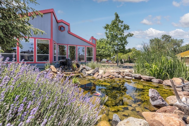 5132 S Council Bluffs Way, Boise, ID 83716 - view of yard with a garden pond