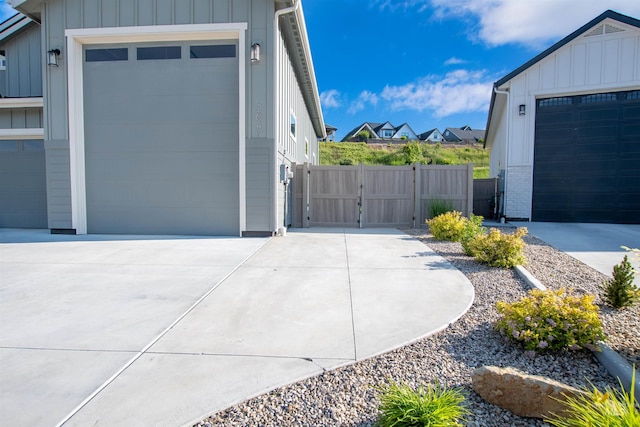 2649 E Mardia St, Meridian, ID 83642 - garage with a gate and concrete driveway
