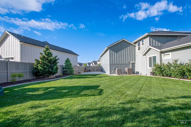 2649 E Mardia St, Meridian, ID 83642 - view of yard featuring central AC unit