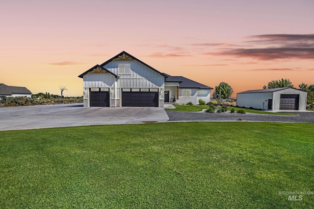 4064 China Ridge Dr, Kimberly, ID 83341 - modern inspired farmhouse with board and batten siding, a lawn, and driveway