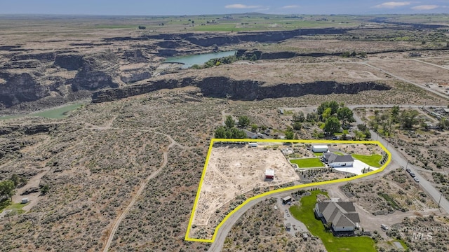 4064 China Ridge Dr, Kimberly, ID 83341 - aerial view of sparsely populated area featuring property parcel outlined and a large body of water