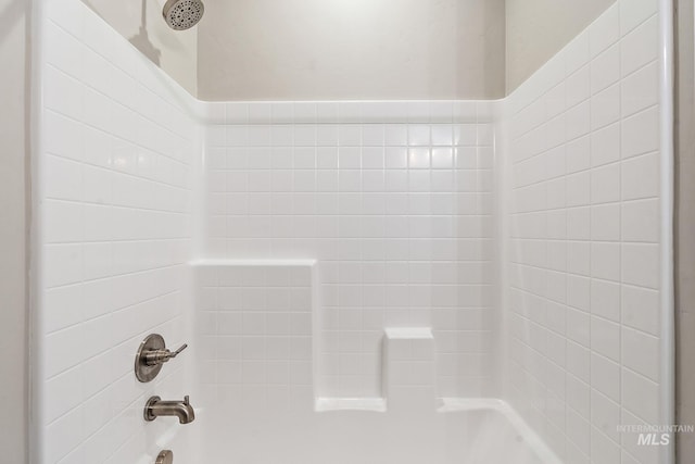 full bath with shower / washtub combination