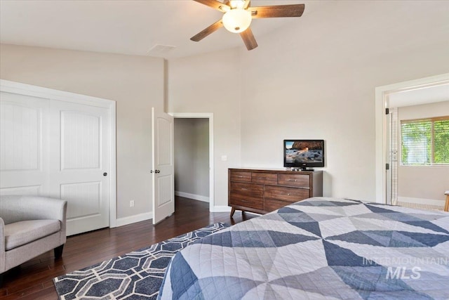 4680 N Maplestone Ave, Meridian, ID 83646 - bedroom featuring dark wood finished floors, baseboards, a closet, and ceiling fan