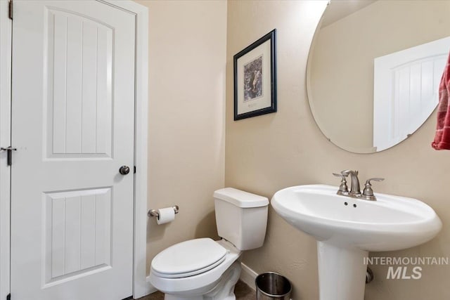 4680 N Maplestone Ave, Meridian, ID 83646 - half bath with toilet