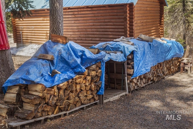 exterior space featuring log exterior