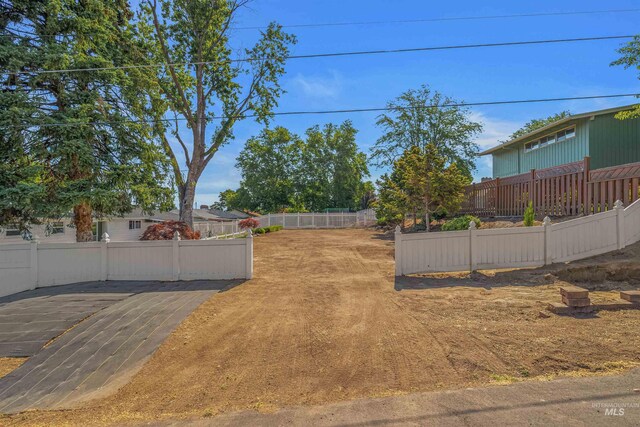 600 18th Ave, Lewiston, ID 83501 - view of fenced backyard