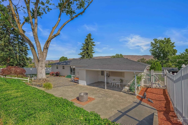 600 18th Ave, Lewiston, ID 83501 - back of house featuring a gate and a patio
