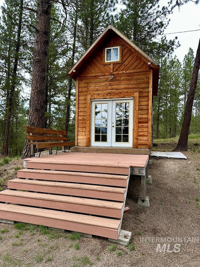 view of outbuilding with an outbuilding