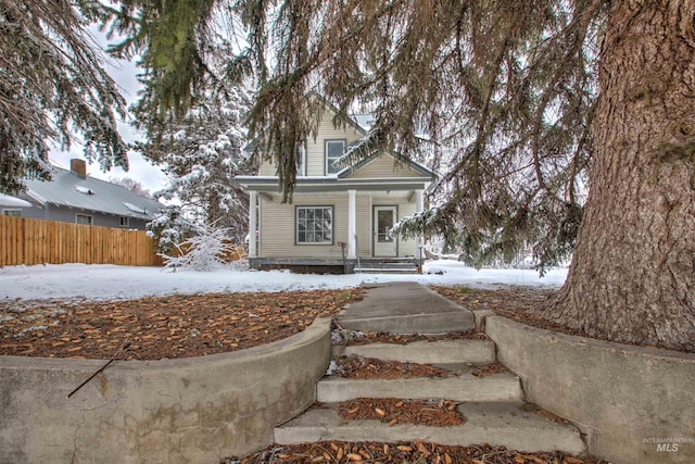 view of front of home