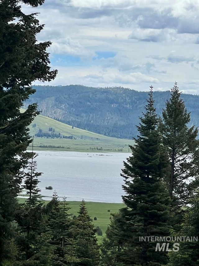 76 Arling Trl, Donnelly, ID 83615