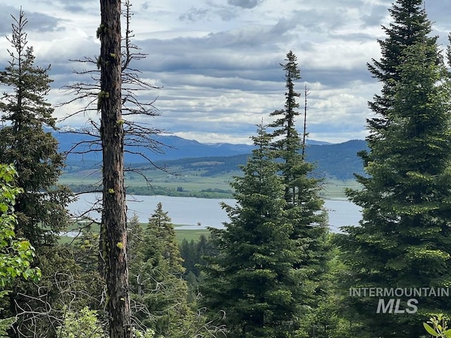 76 Arling Trl, Donnelly, ID 83615
