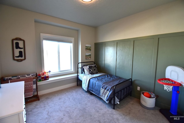 bedroom with carpet flooring