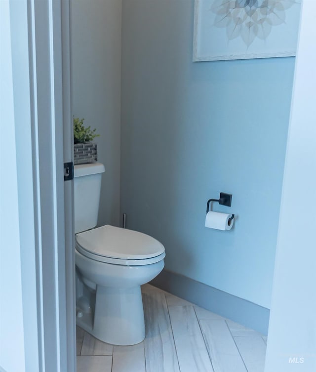 9473 W Suttle Lake Dr, Boise, ID 83714 - bathroom with toilet