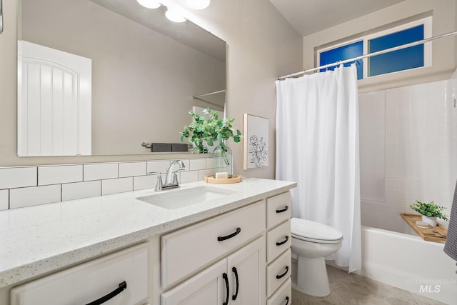 full bathroom with vanity, toilet, shower / bathtub combination with curtain, and tasteful backsplash