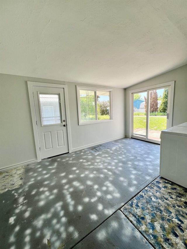 2025 10th Ave, Clarkston, WA 99403 - unfurnished living room with baseboards