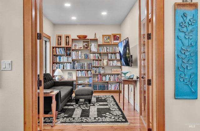 2809 Hampton Ct, Moscow, ID 83843 - sitting room with wood finished floors and recessed lighting