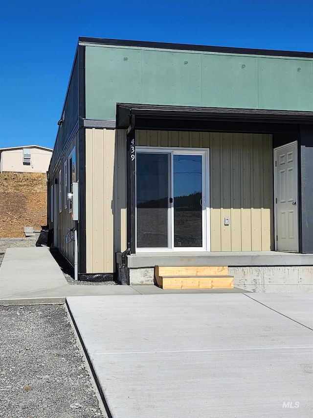 exterior space featuring a patio