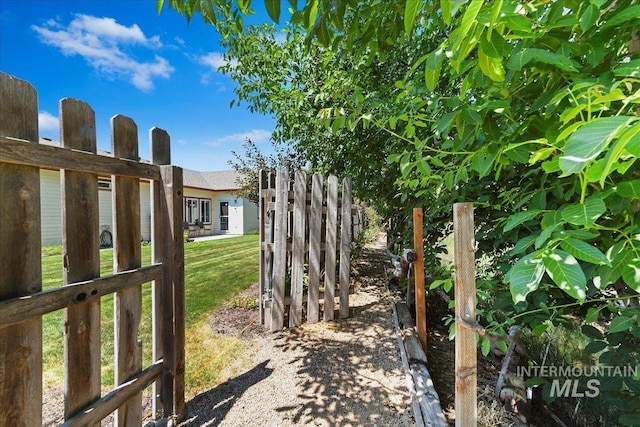 2668 N Morello, Meridian, ID 83646 - view of yard featuring fence