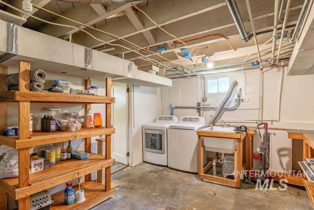 517 E C St, Moscow, ID 83843 - below grade area with washer and dryer and a sink
