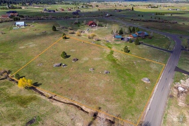 10421 Easy St, Mccall, ID 83638
