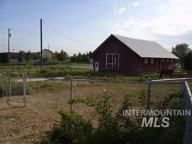 1107 Lake Lowell Ave, Nampa, ID 83686