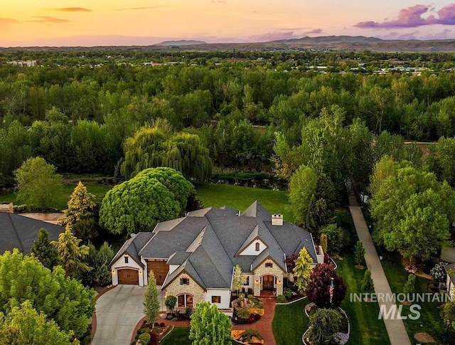 view of aerial view at dusk