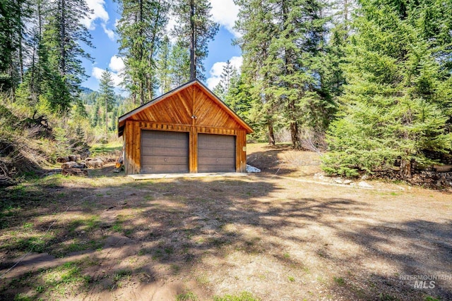 view of detached garage