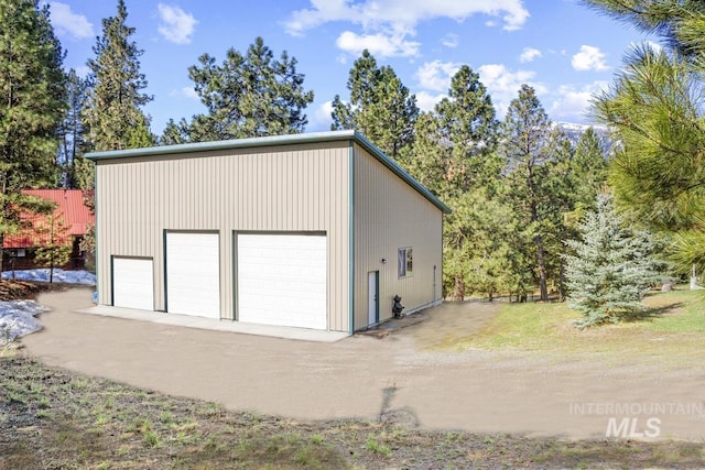 view of detached garage