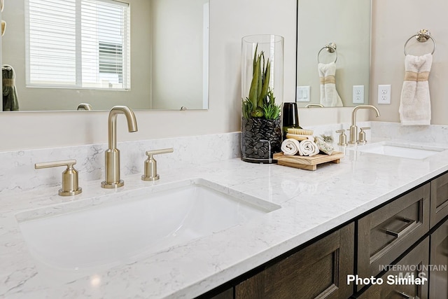 5543 E Bridal Veil Falls Dr, Nampa, ID 83686 - bathroom with double vanity