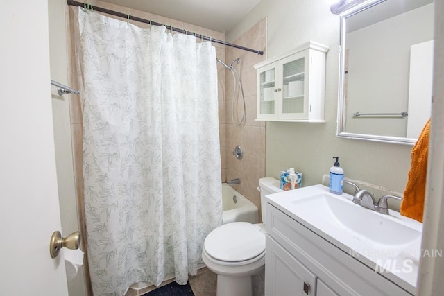 829 Diagonal, Clarkston, WA 99403 - bathroom featuring vanity and shower / bath combo with shower curtain