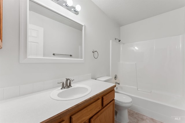 816 W Georgia Ave, Nampa, ID 83686 - full bath with toilet, vanity, shower / tub combination, and tile patterned flooring
