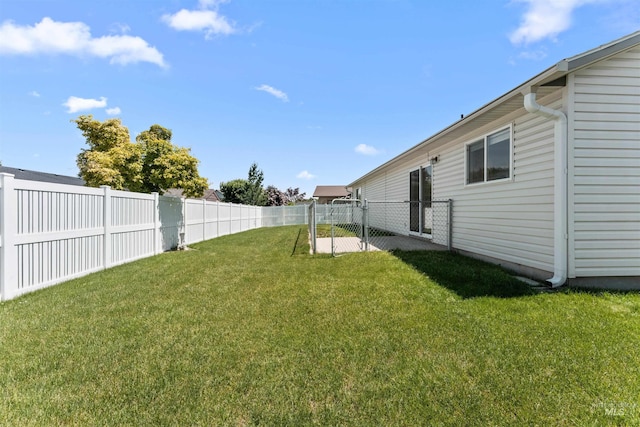 816 W Georgia Ave, Nampa, ID 83686 - view of yard